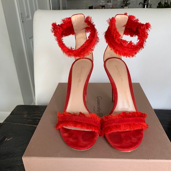 Gianvito Rossi Suede Heels - Picture 1 of 4